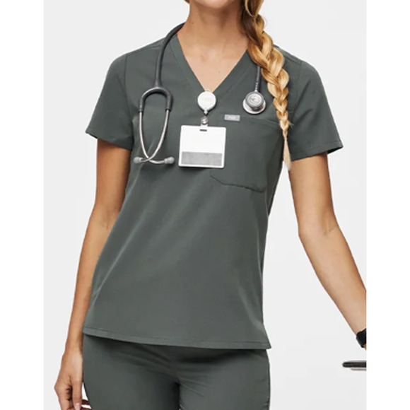 Figs Tops - NWT FIGS Catarina™ Three-Pocket Scrub Top -Size XS